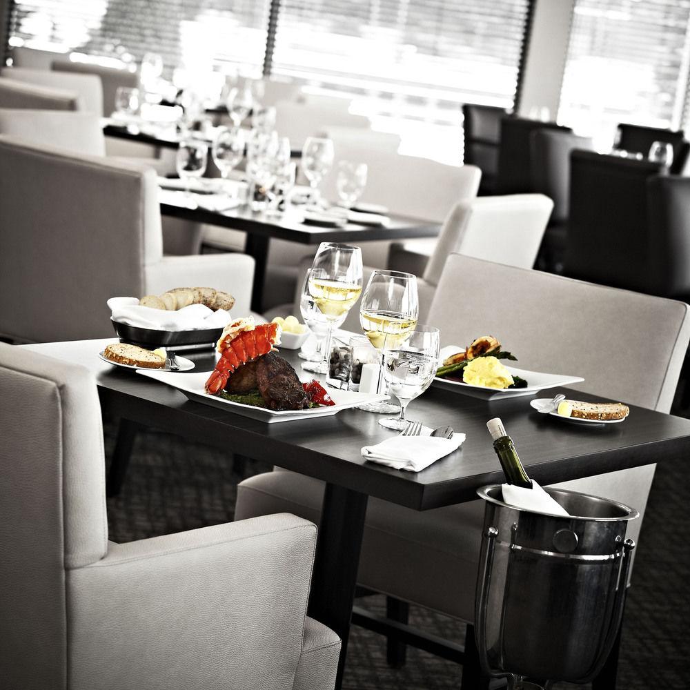Delta Hotels By Marriott Sault Ste. Marie Waterfront Esterno foto