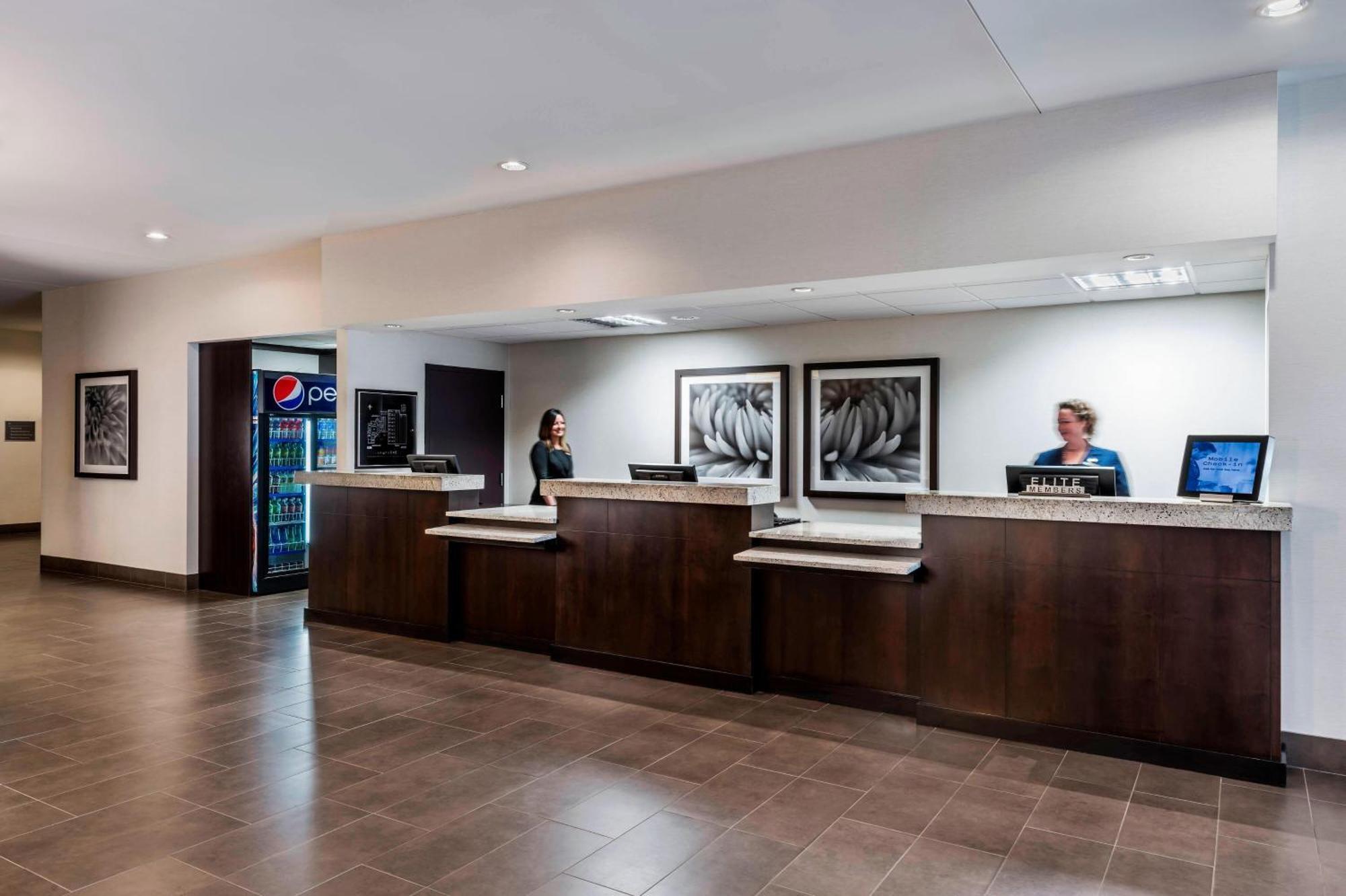 Delta Hotels By Marriott Sault Ste. Marie Waterfront Esterno foto