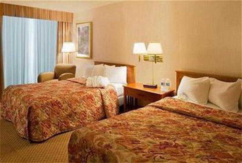 Delta Hotels By Marriott Sault Ste. Marie Waterfront Esterno foto