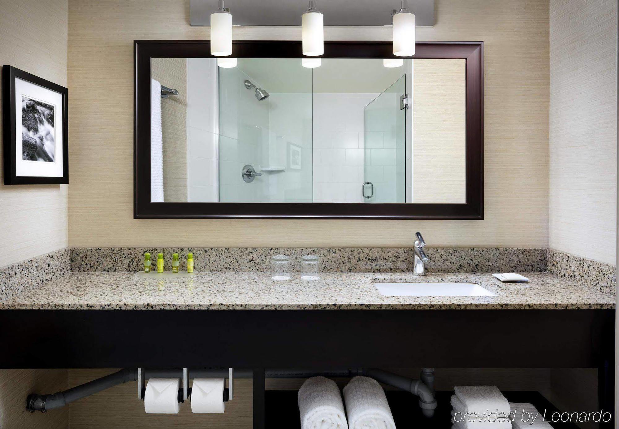 Delta Hotels By Marriott Sault Ste. Marie Waterfront Esterno foto