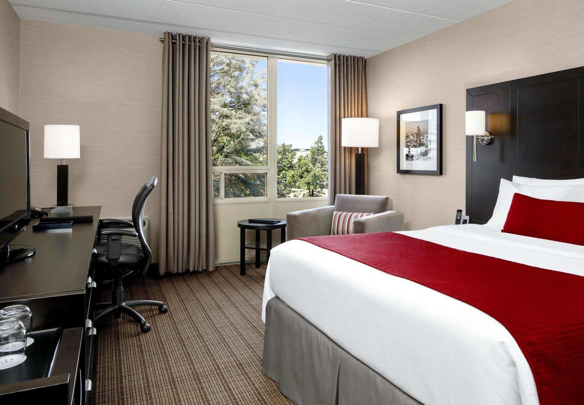 Delta Hotels By Marriott Sault Ste. Marie Waterfront Esterno foto